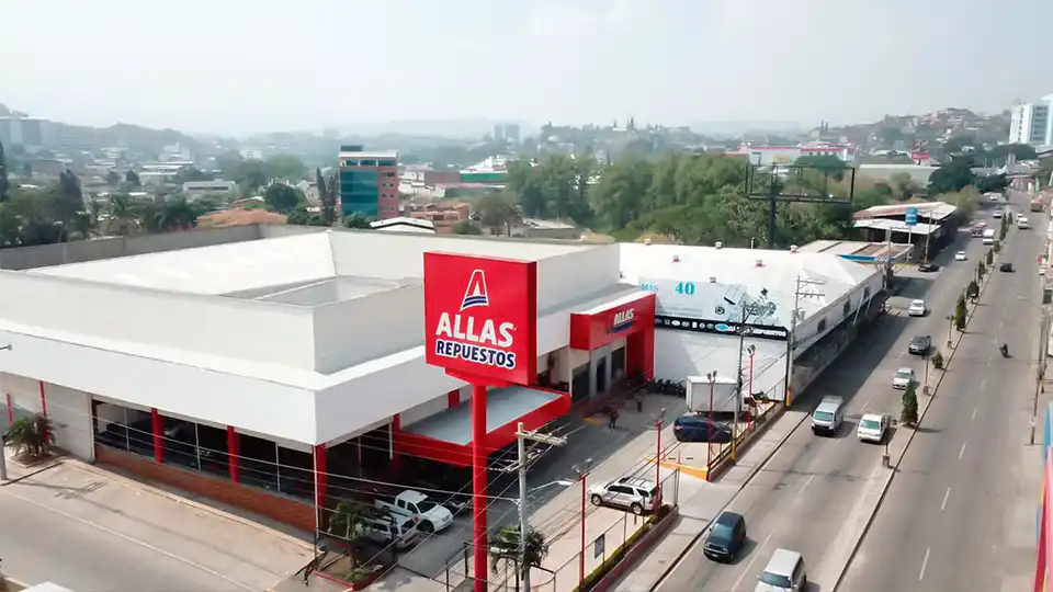 Tegucigalpa - Edificio ALLAS Repuestos, Barrio Guacerique, Bulevar Comunidad Económica Europea, frente a INMECRO.